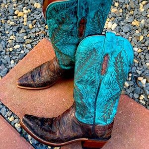 lucchese womens boots